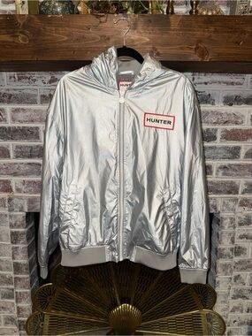 Hunter Metallic Silver Hooded Windbreaker with Logo Patch